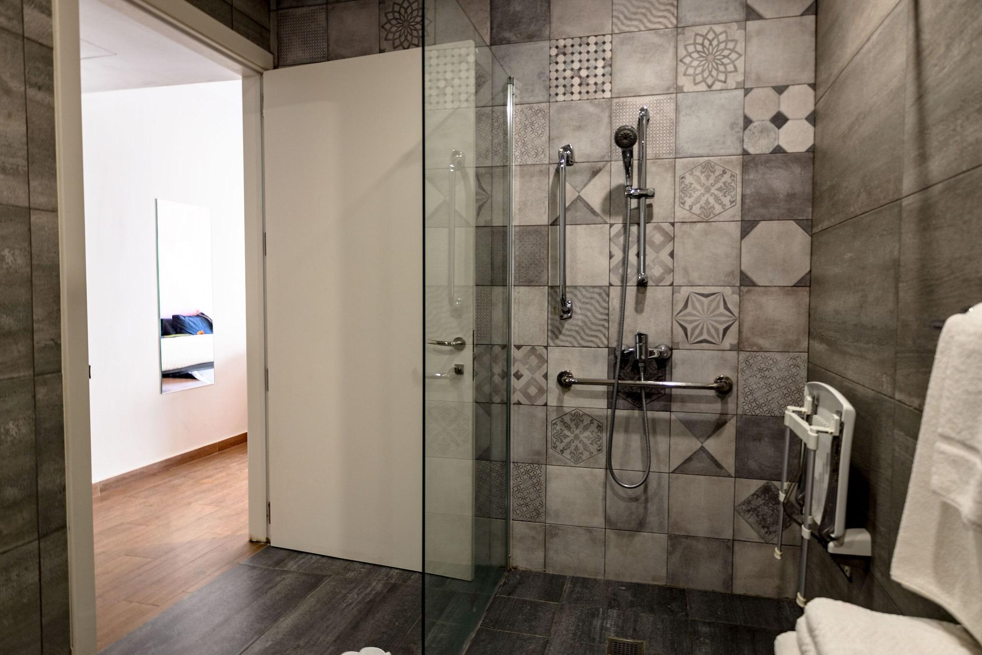 Adelphi Boutique Hotel Rabat Exteriör bild